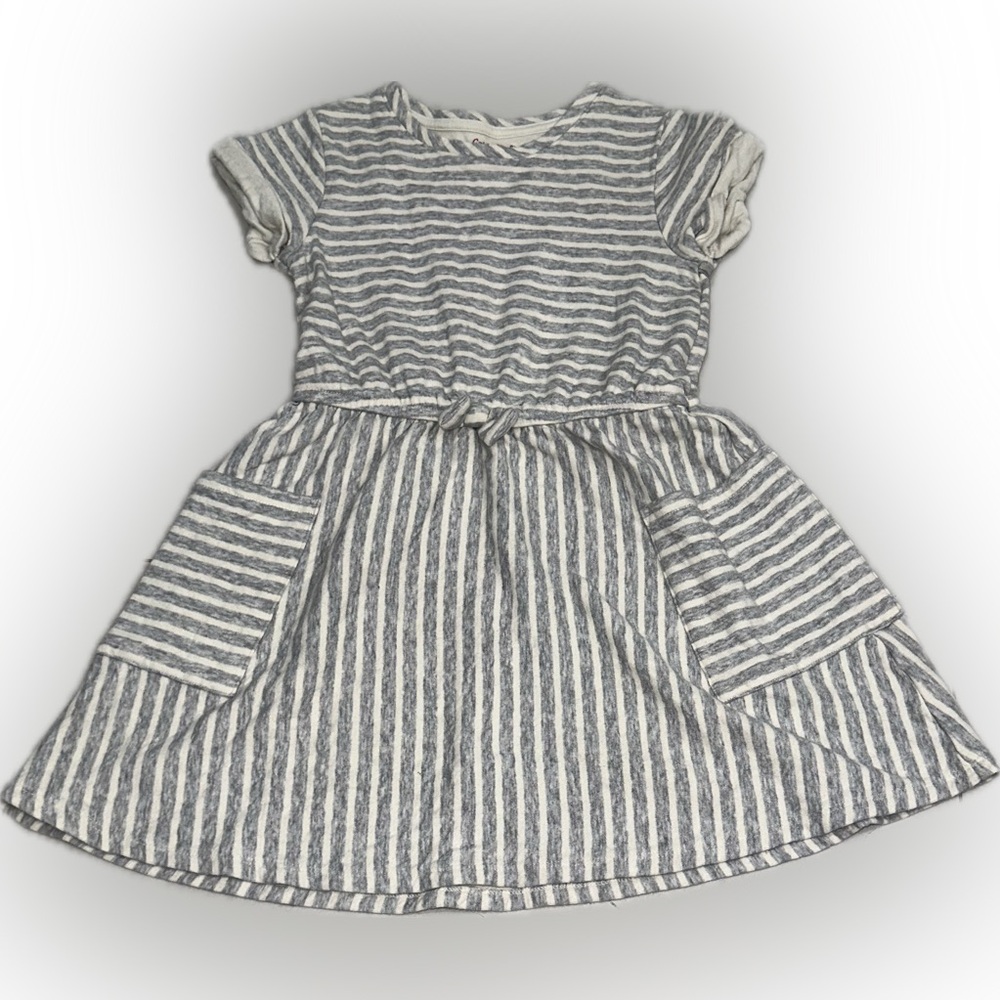 Cat & Jack Girls Striped Short Sleeve Dress Gray White M (7/8) Pockets Casual